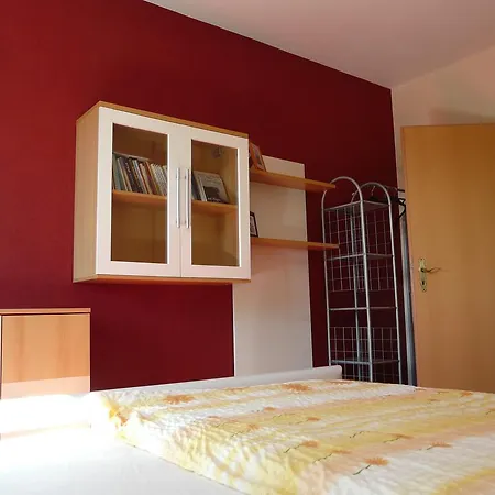 Appartement Monchgut Boddenblick 1 *