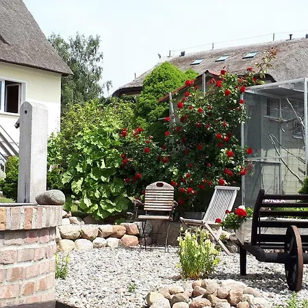 Monchgut Boddenblick 1 Appartement *